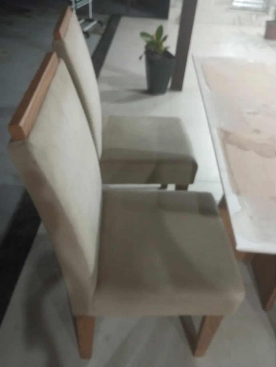 Mesa 4 cadeiras