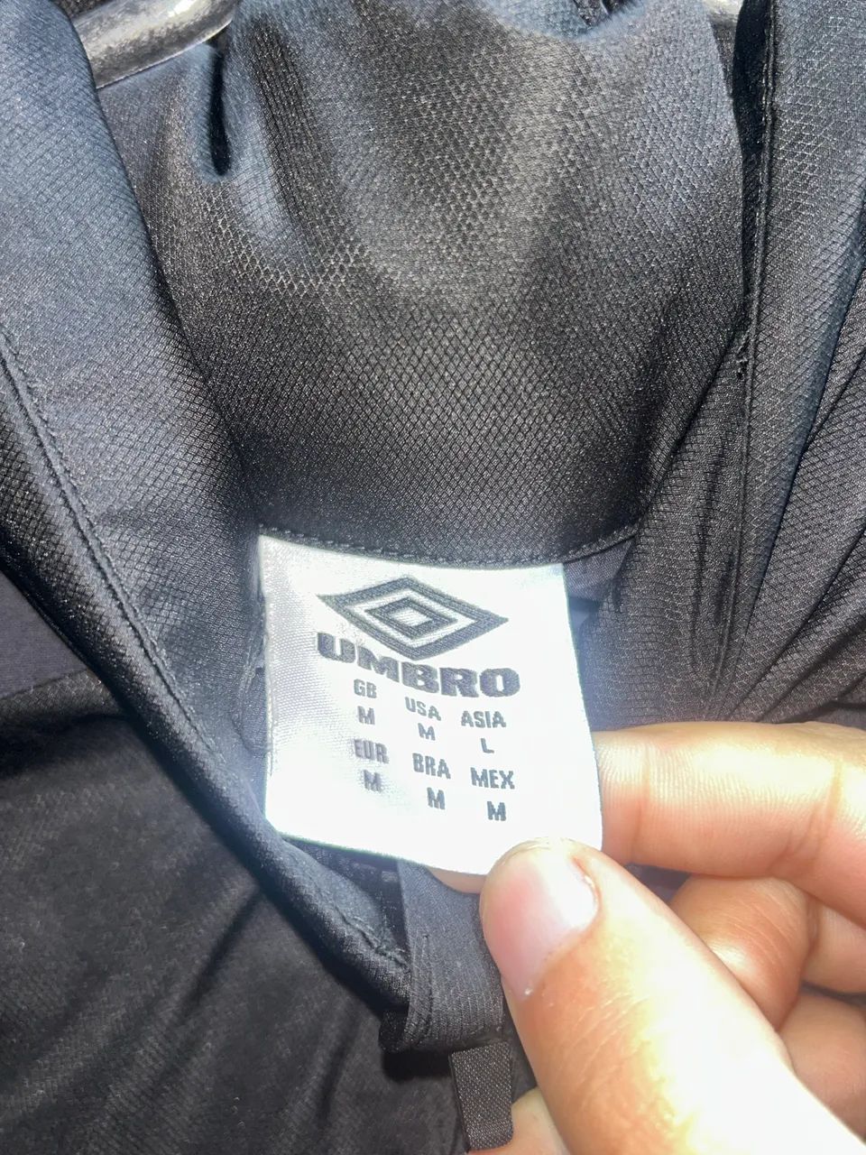 JAQUETA UMBRO ZIP OFF SLEEVE WIND - Foto 5