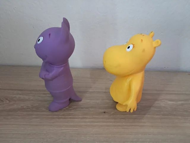 Kit 2 Bonecos Backyardigans Tasha e Austin - Elka (Usados) - Foto 3
