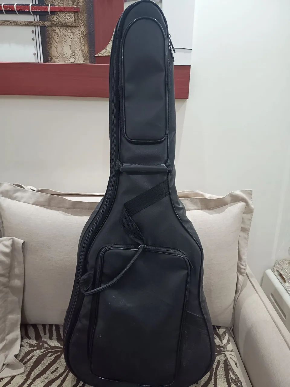 Capa para Violão (Soft Case) Preta! Em Couro...