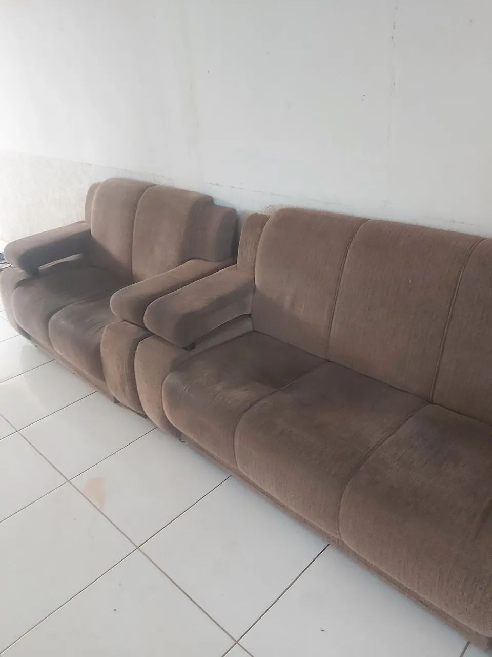 Vende-se sofá na vila fabril fone * falar com Fábio 