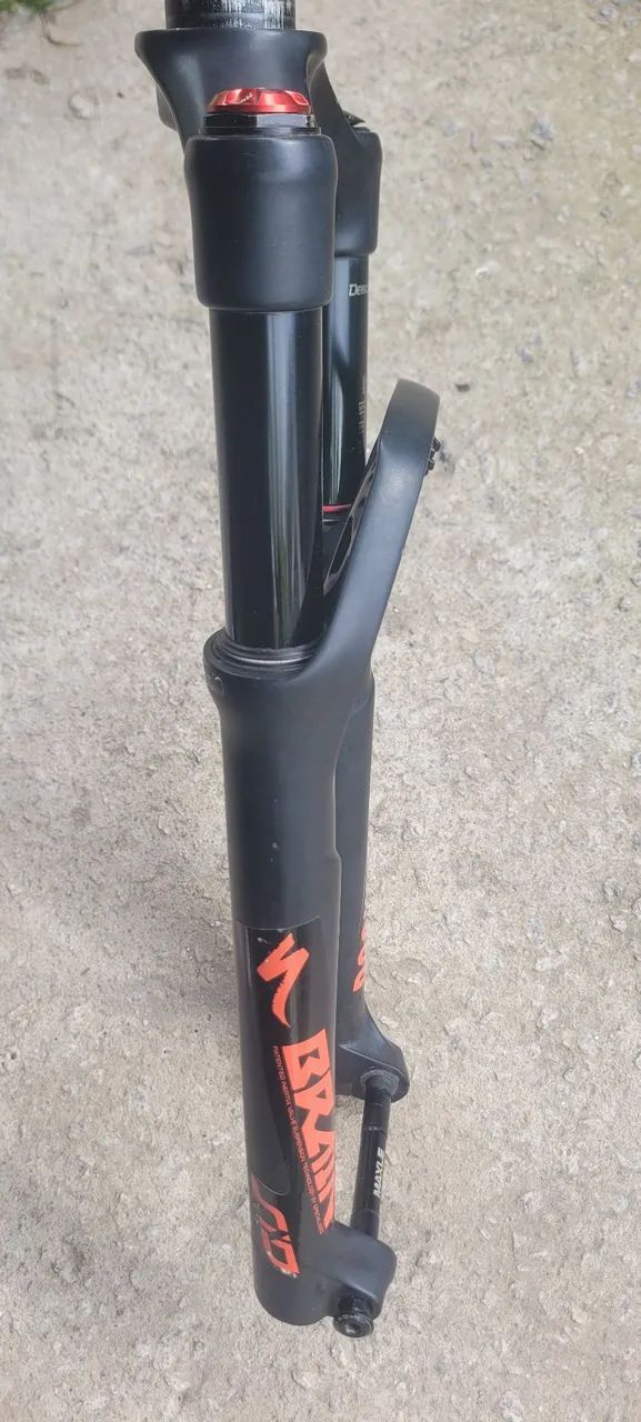 suspensão rockshox sid brain boost aceito troca com suspa 140mm  - Foto 4