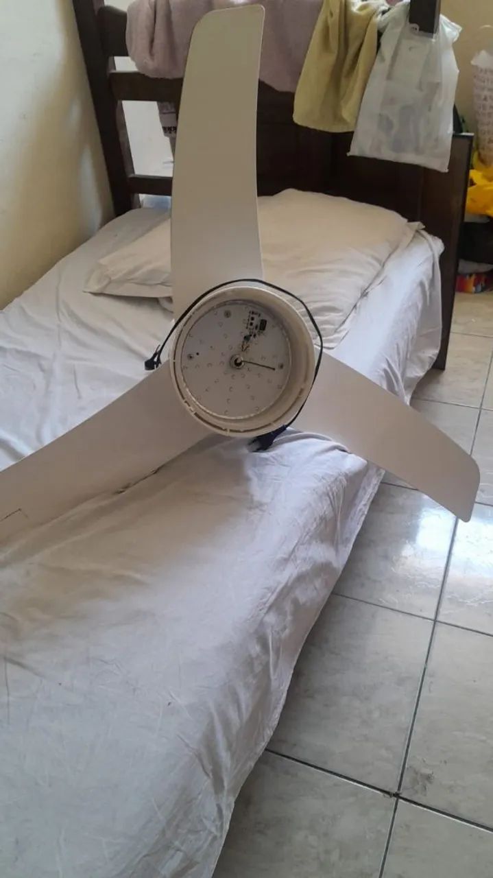 Ventilador de teto
