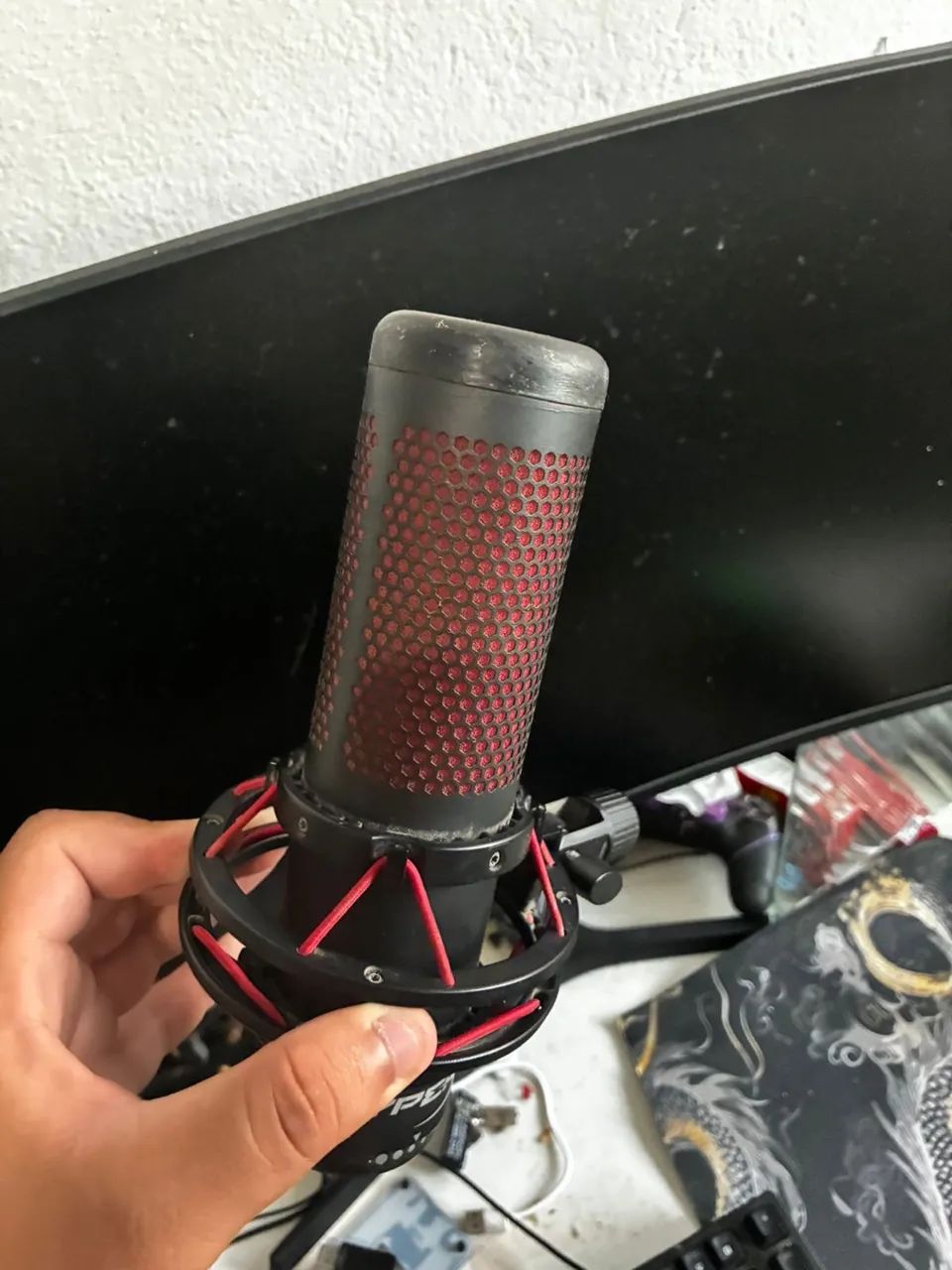 Microfone HyperX c/ braço articulado