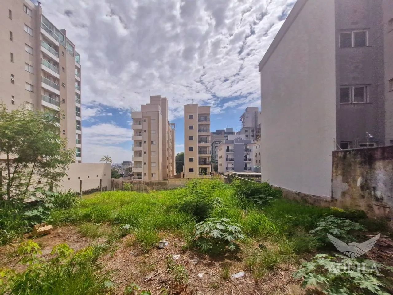 TERRENO COM 560 m² NO PARQUE CAMPOLIM - SOROCABA - Foto 2