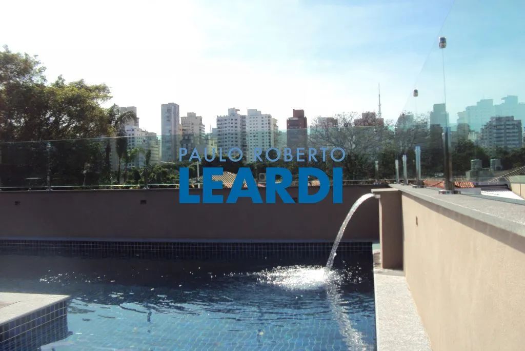 CASA ASSOBRADADA - JARDIM PAULISTA - SP