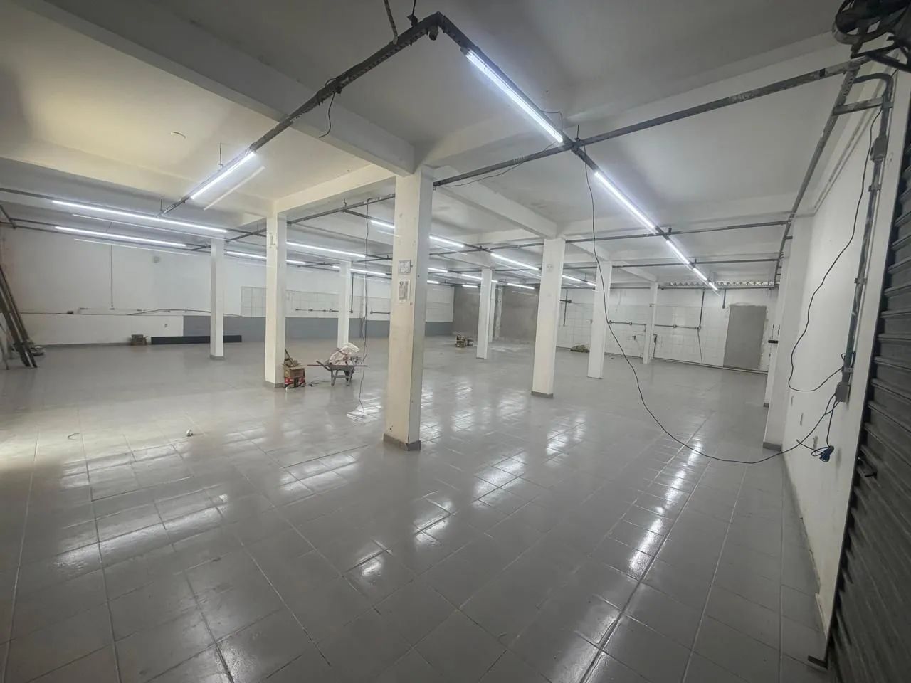 Ponto Comercial 250m2. Tarumã. - Foto 2
