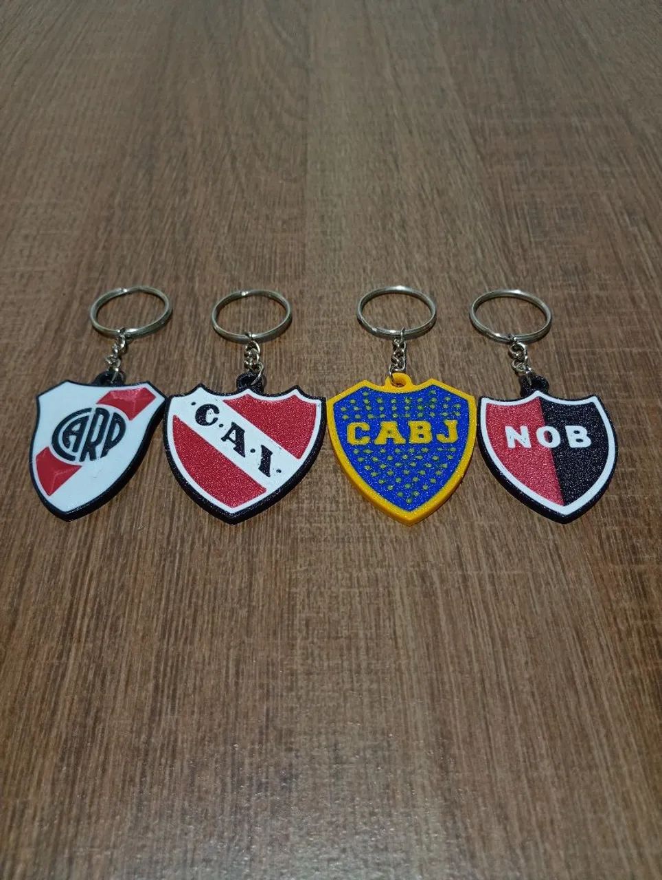 Kit com 4 chaveiros 3d clubes da Argentina escolha e envie no chat! - Foto 2
