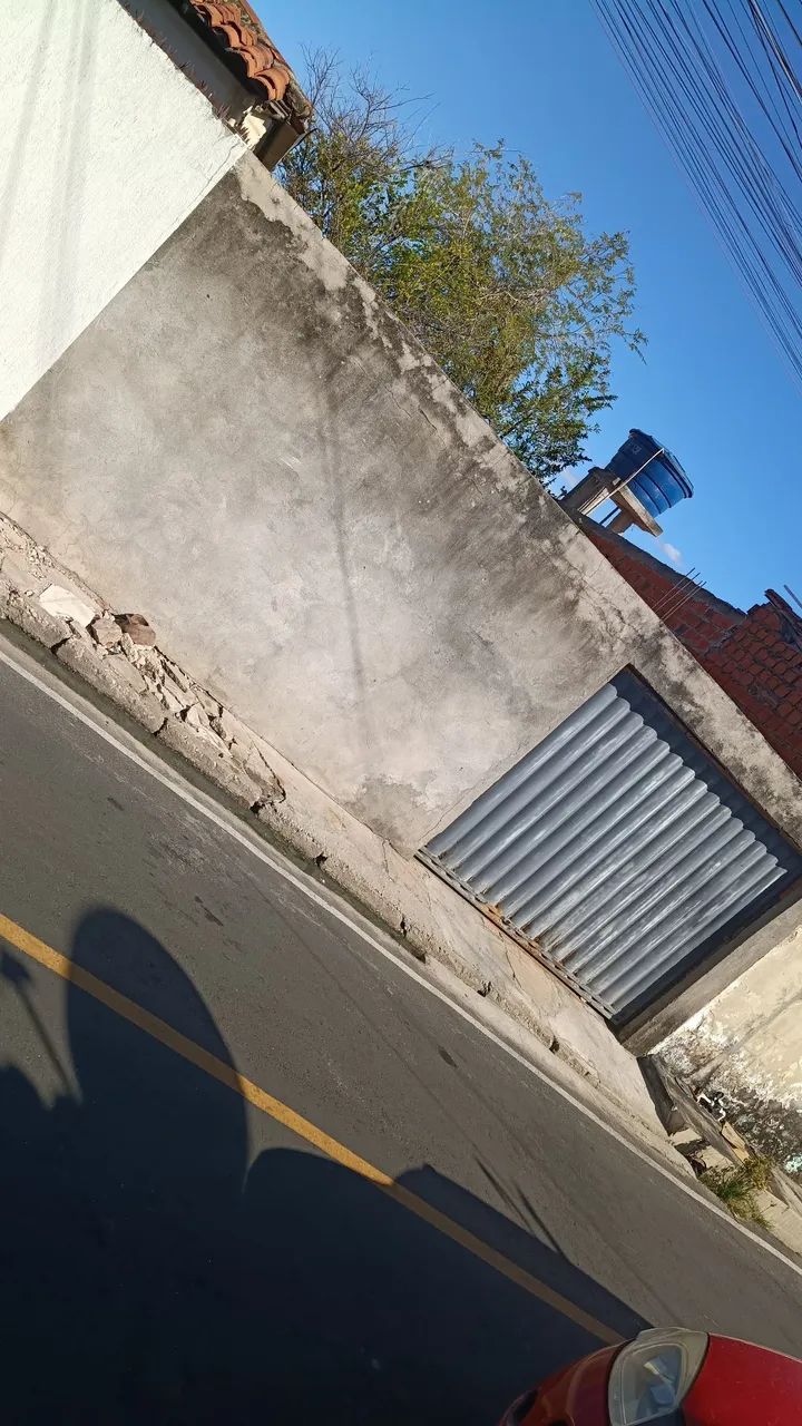 Vendo Essa Casa e Esse Terreno 