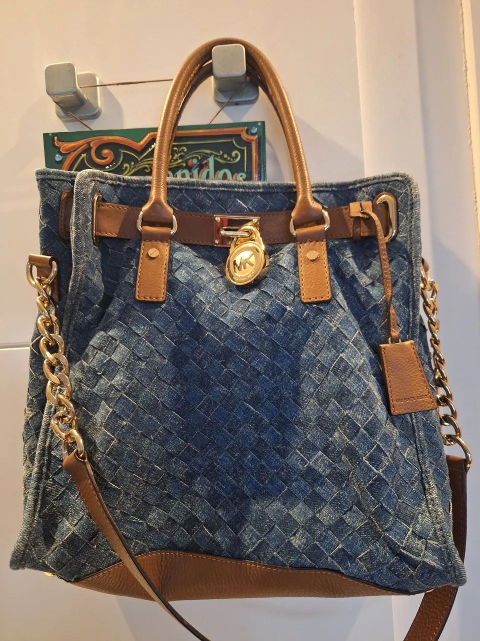 Bolsa MK original tamanho M 