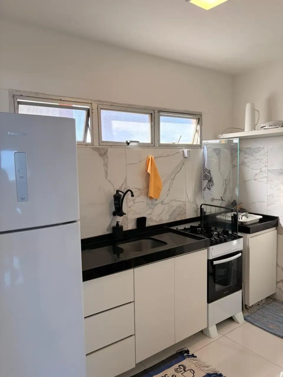 Apto Mobiliado  Quarto e Sala  Vista Mar  Praia da Avenida - Foto 4