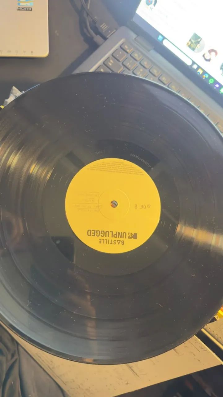 LP Vinil Bastile MTV Unplugged RSD (disco preto)  - Foto 2