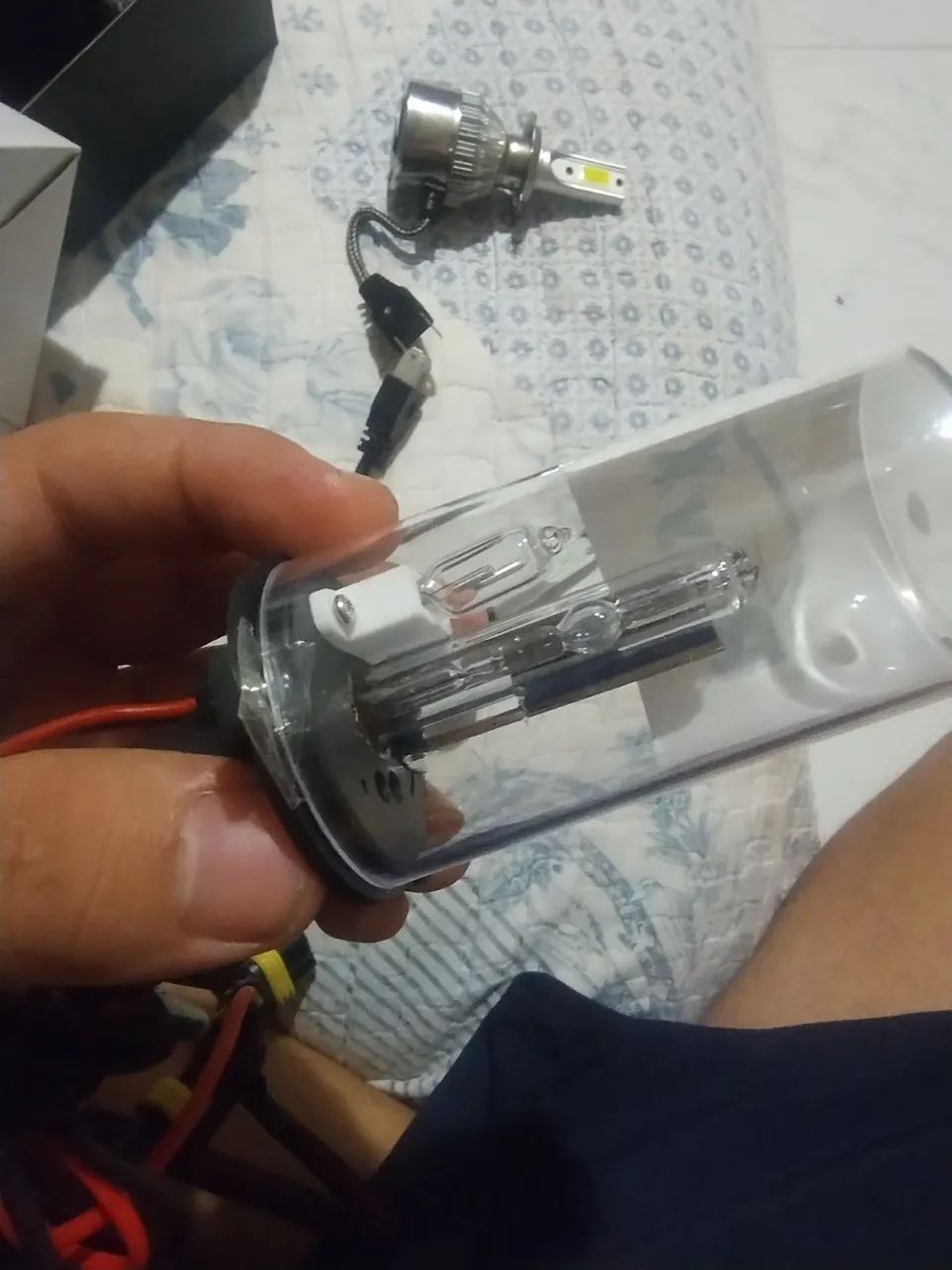 Lâmpada/farol Xenon com reator completo. Moto ou carro  - Foto 3