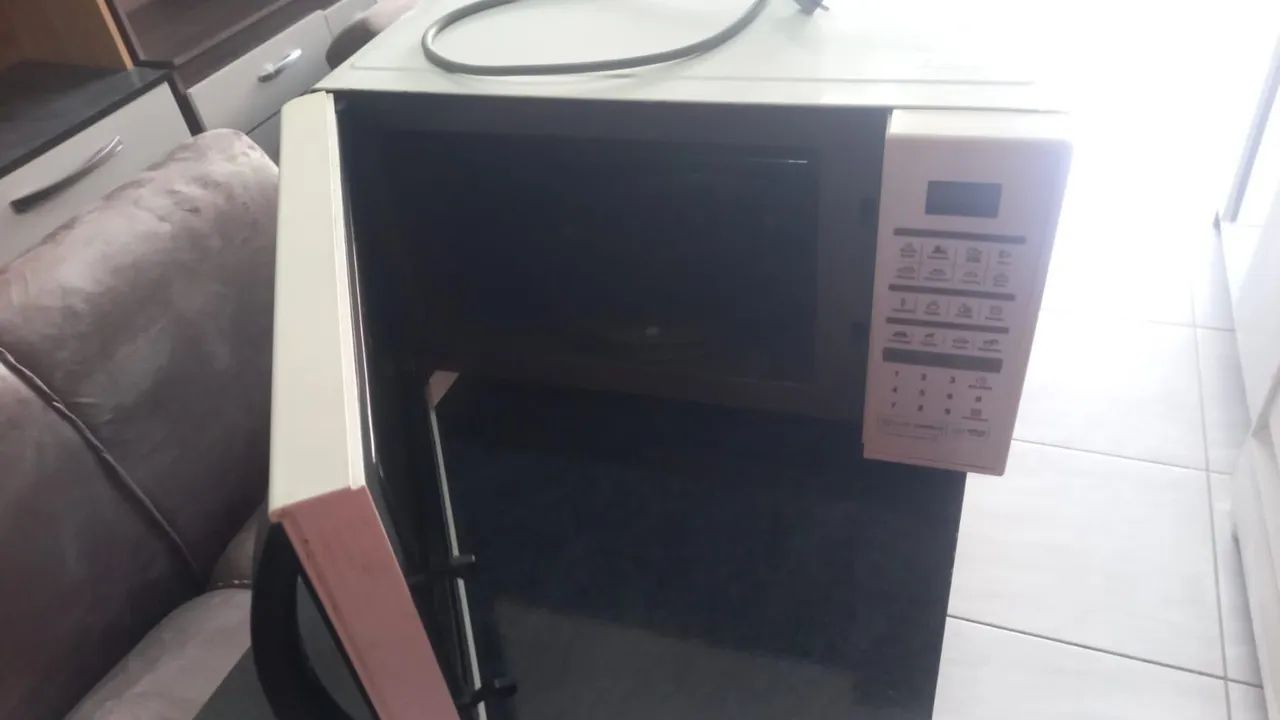 Micro-ondas da marca LG - Foto 2