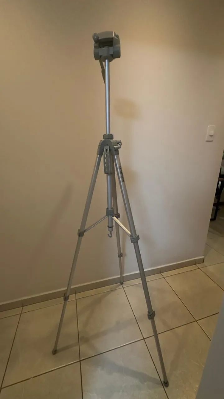 Tripé Wt-3560