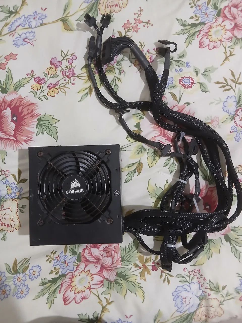 Fonte Corsair CX650W (com defeito) - Foto 4