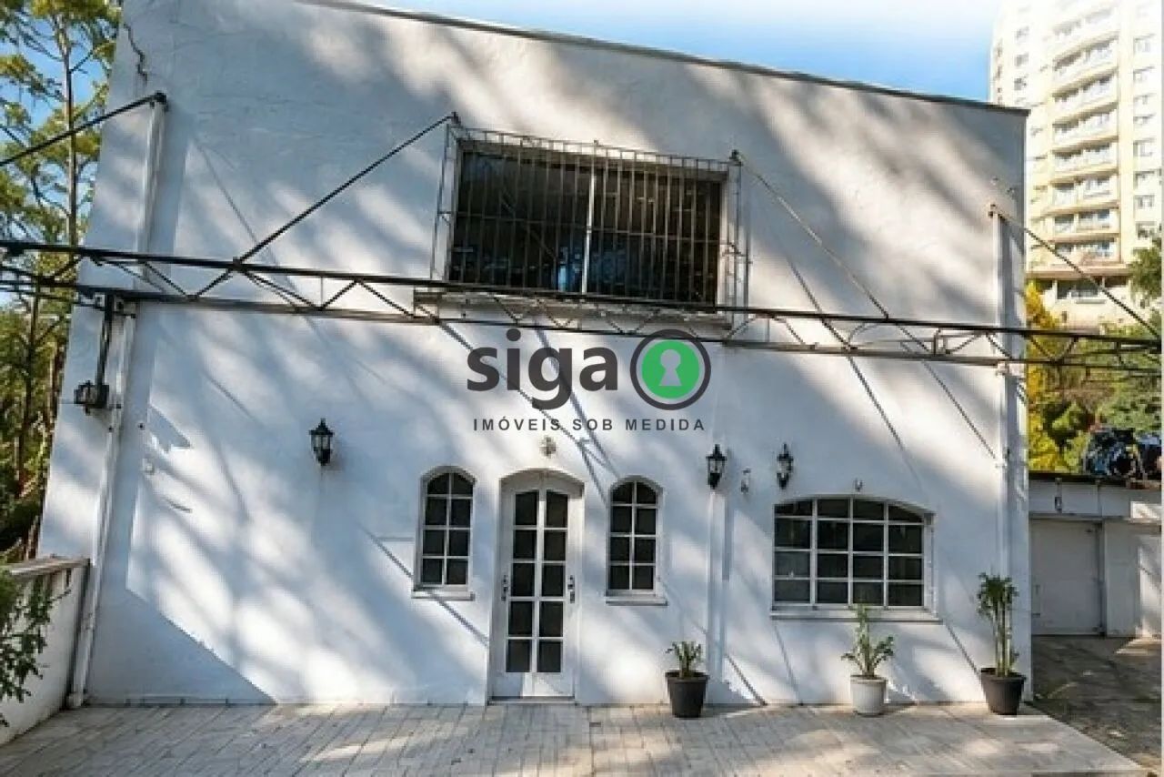 Casa comercial para locação na Vila Andrade!!!