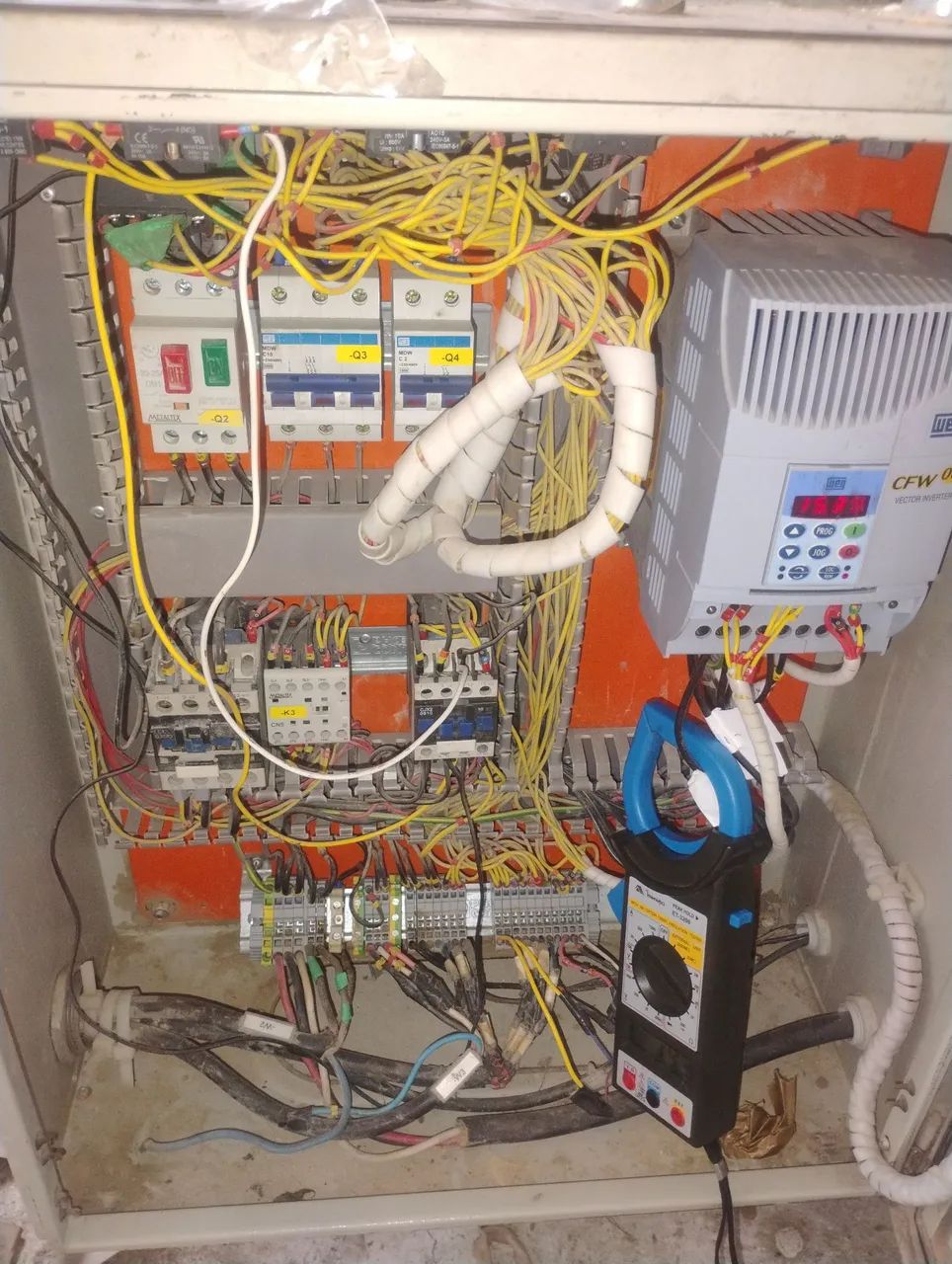 ELETRICISTA  - Foto 2