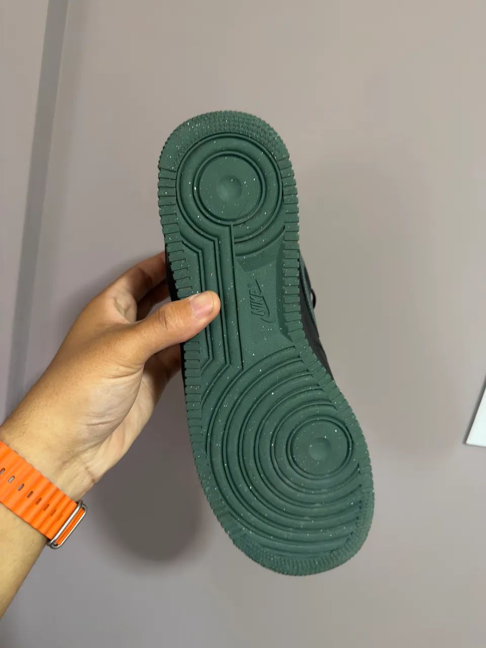 Nike AirForce Preto e Verde - Tamanho 44 - Foto 3