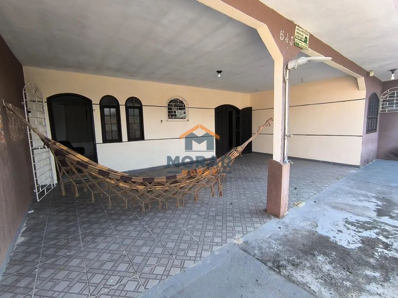 Casa com amplo espaço de terreno em Monções - Foto 2