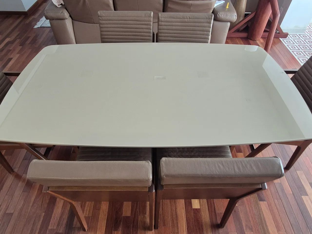 CONJUNTO DE MESA E 6 CADEIRAS - Foto 5