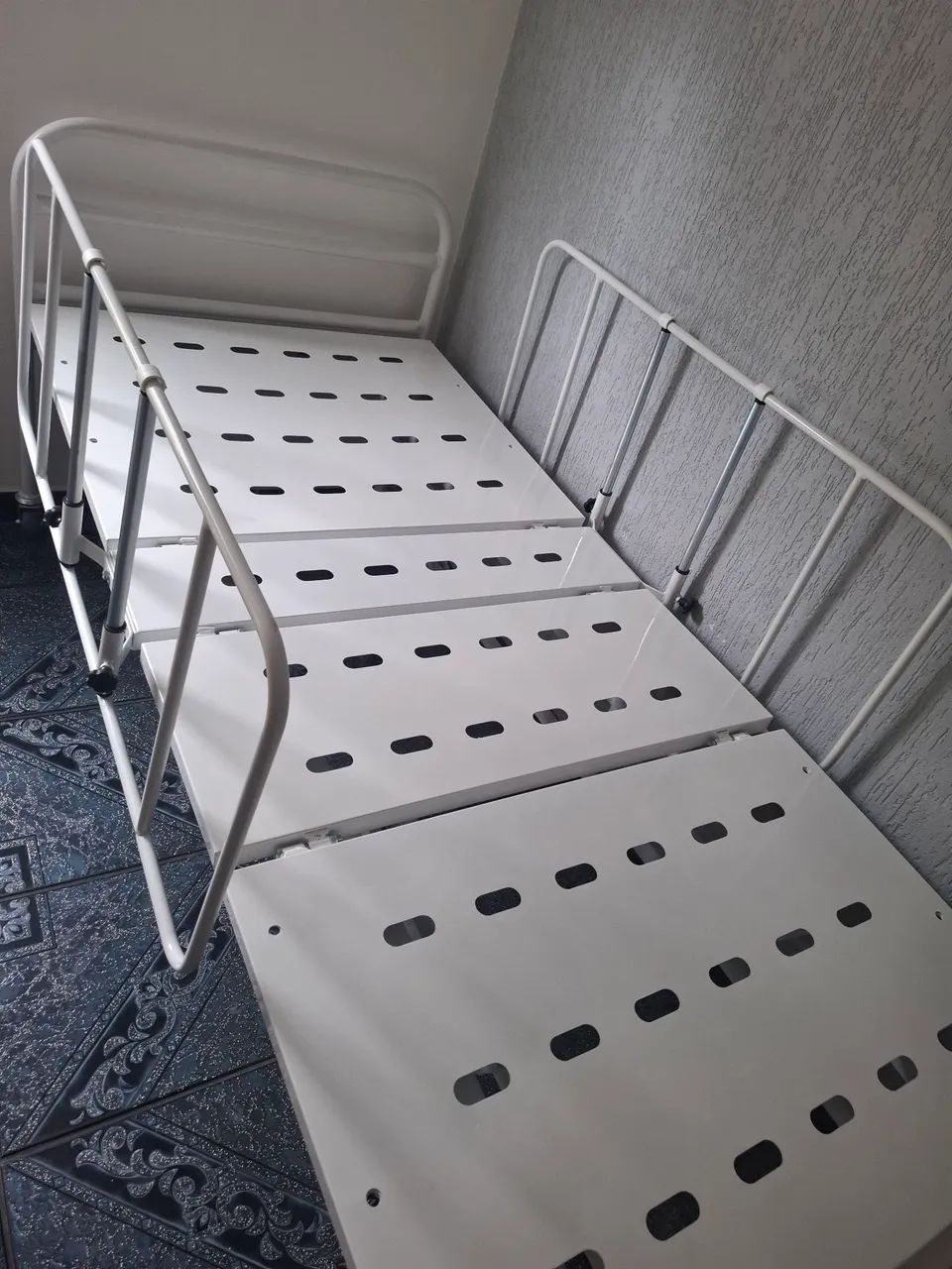 Cama hospitalar nova + Colchão  - Foto 6