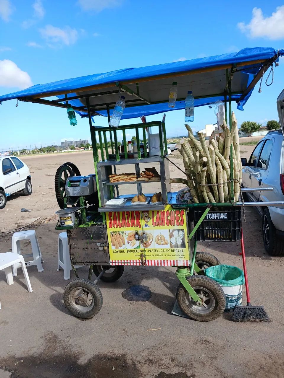 Carrinho de Caldo de Cana 