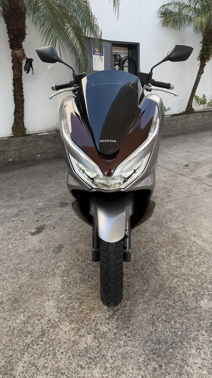 Pcx 2022 modelo DLX  - Foto 2