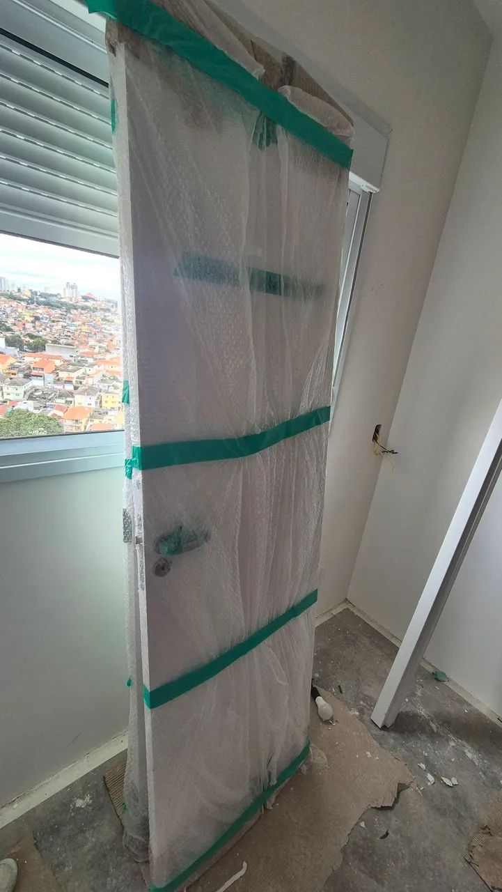 Porta Branca completa com batente