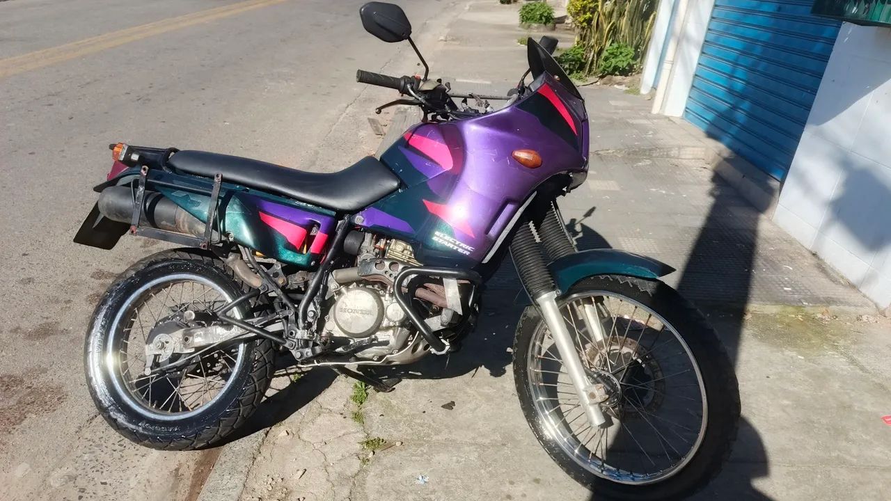 Honda Sahara 350 - Foto 3