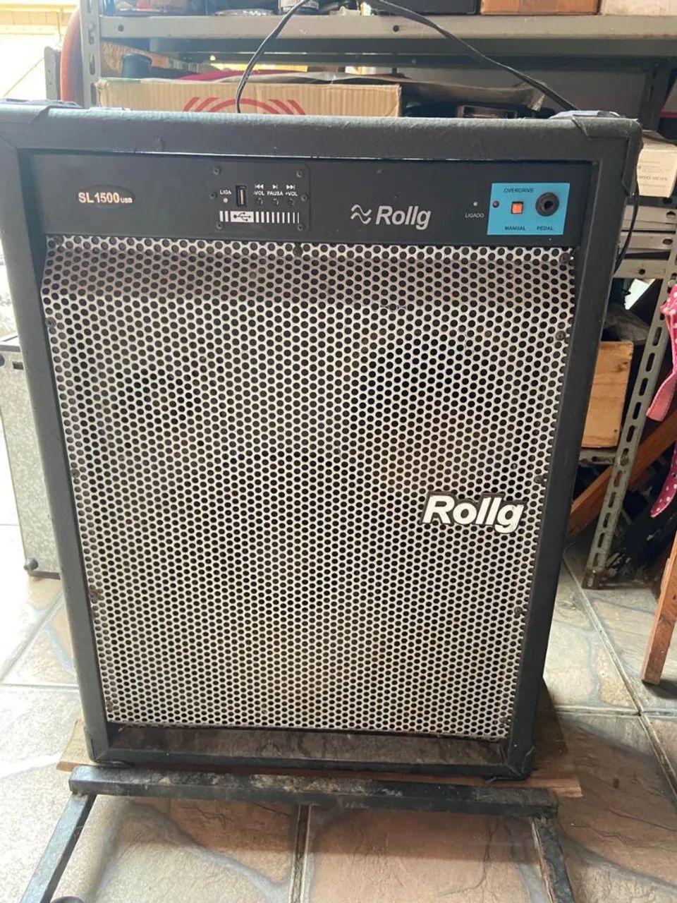 Caixa de som mult uso 15"  com defeito 
