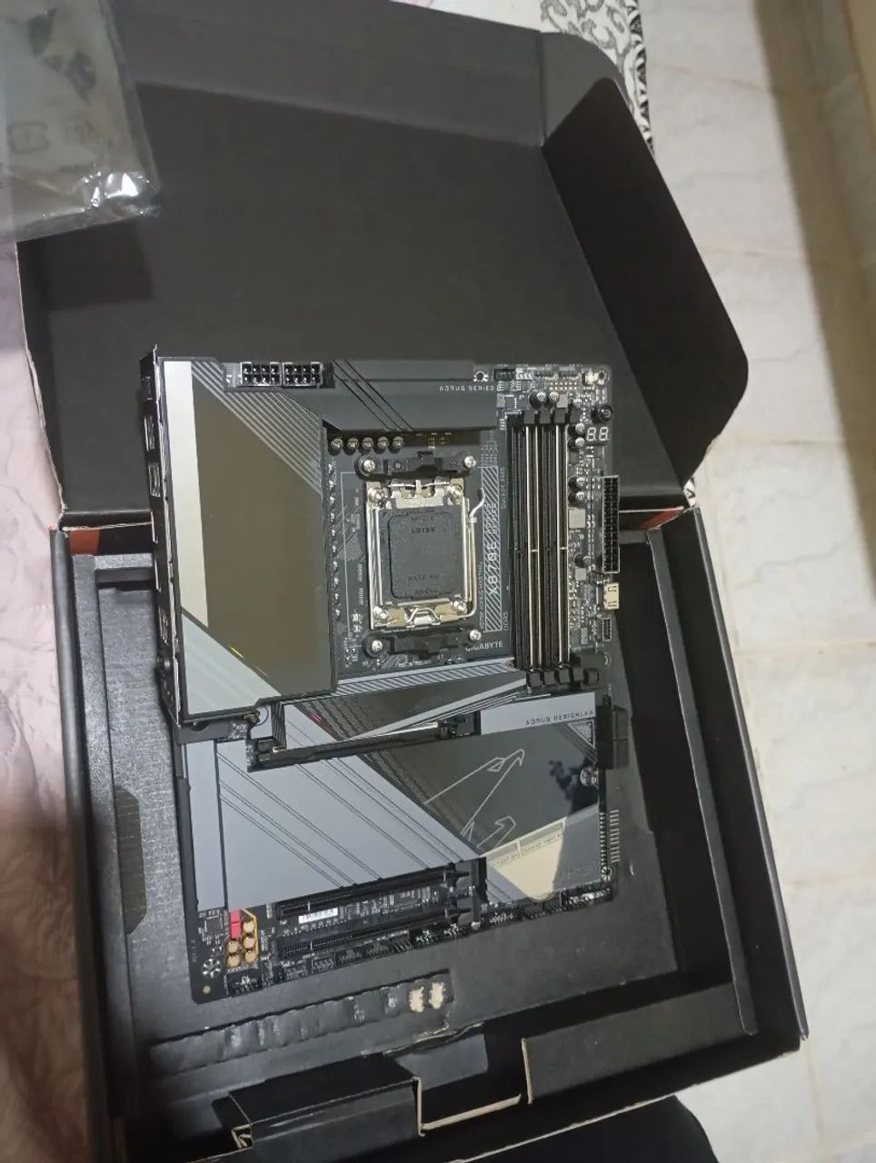 X870e aorus master 