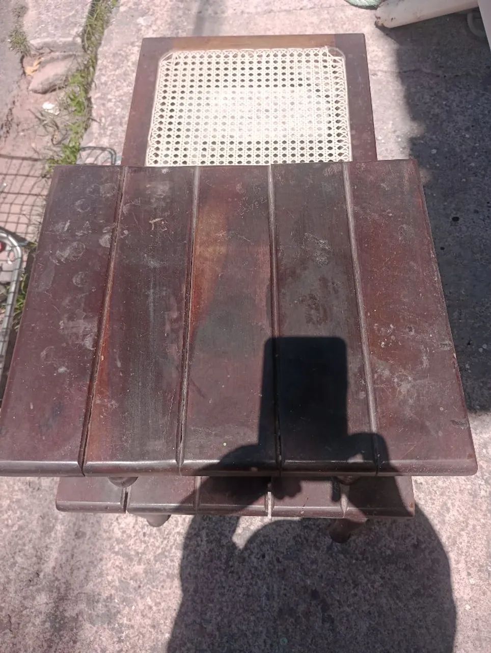 Vendo mesa de telefone antigo 180 reais  - Foto 5