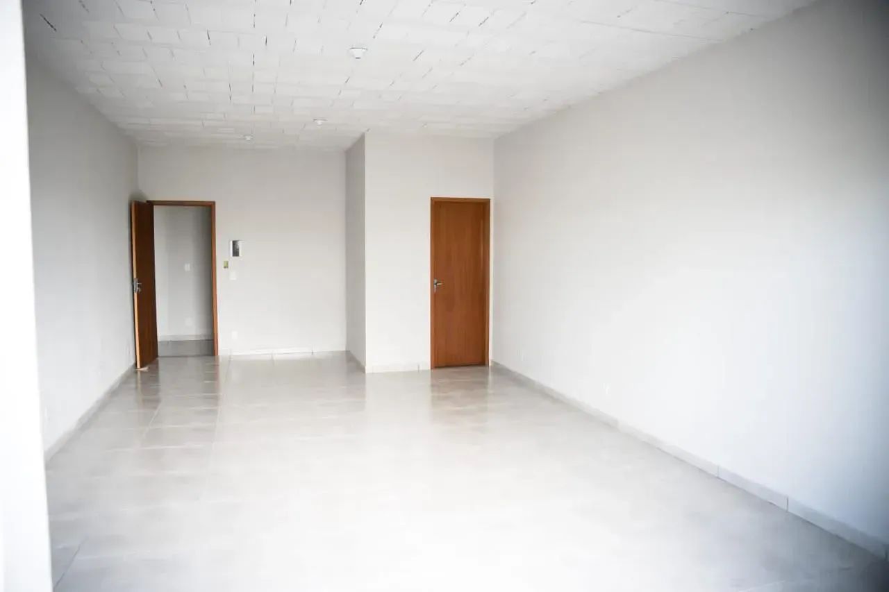 SALAS COMERCIAIS NO ACESSO OESTE - Foto 2