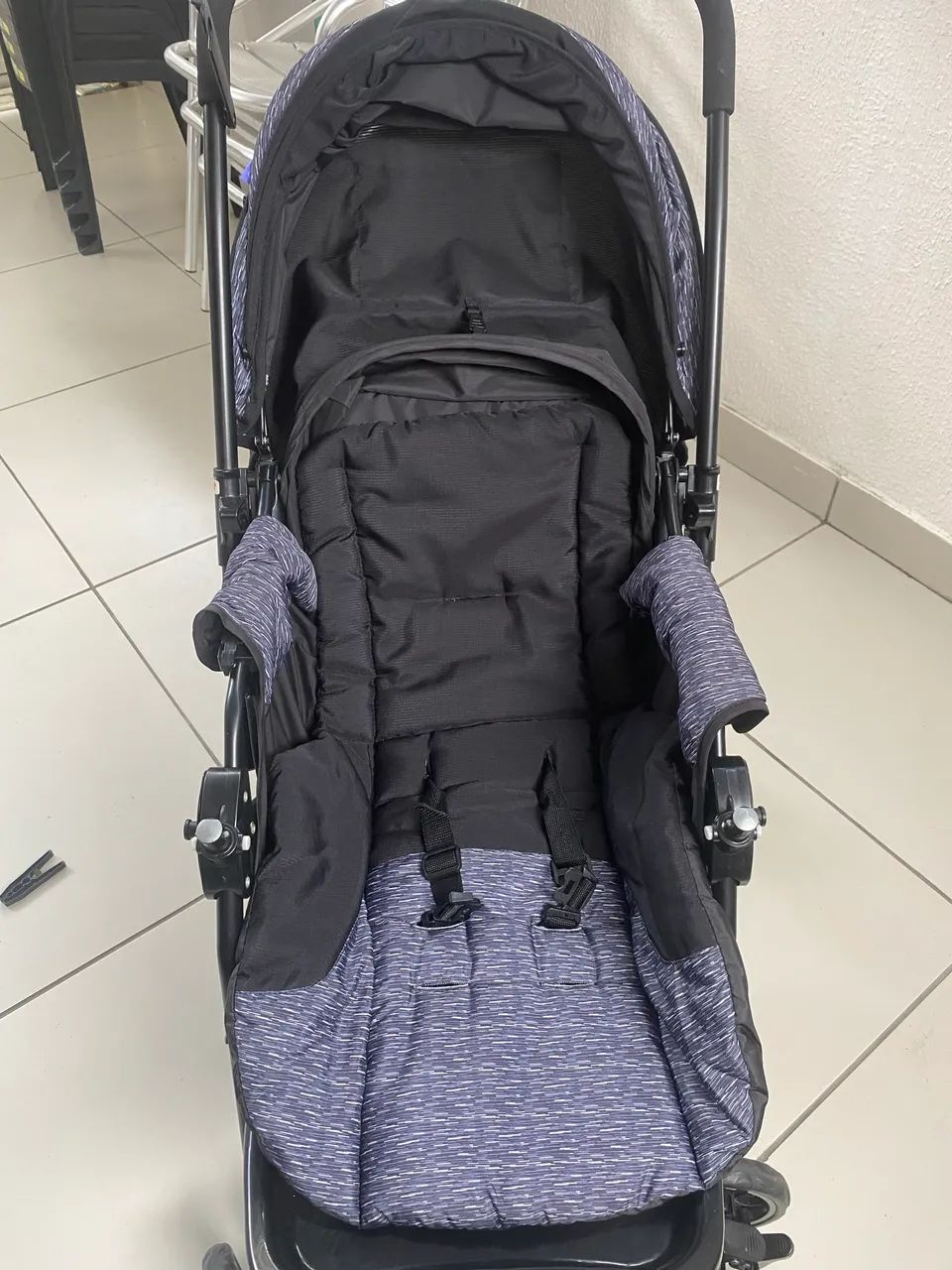 Carrinho de bebê novíssimo  - Foto 3