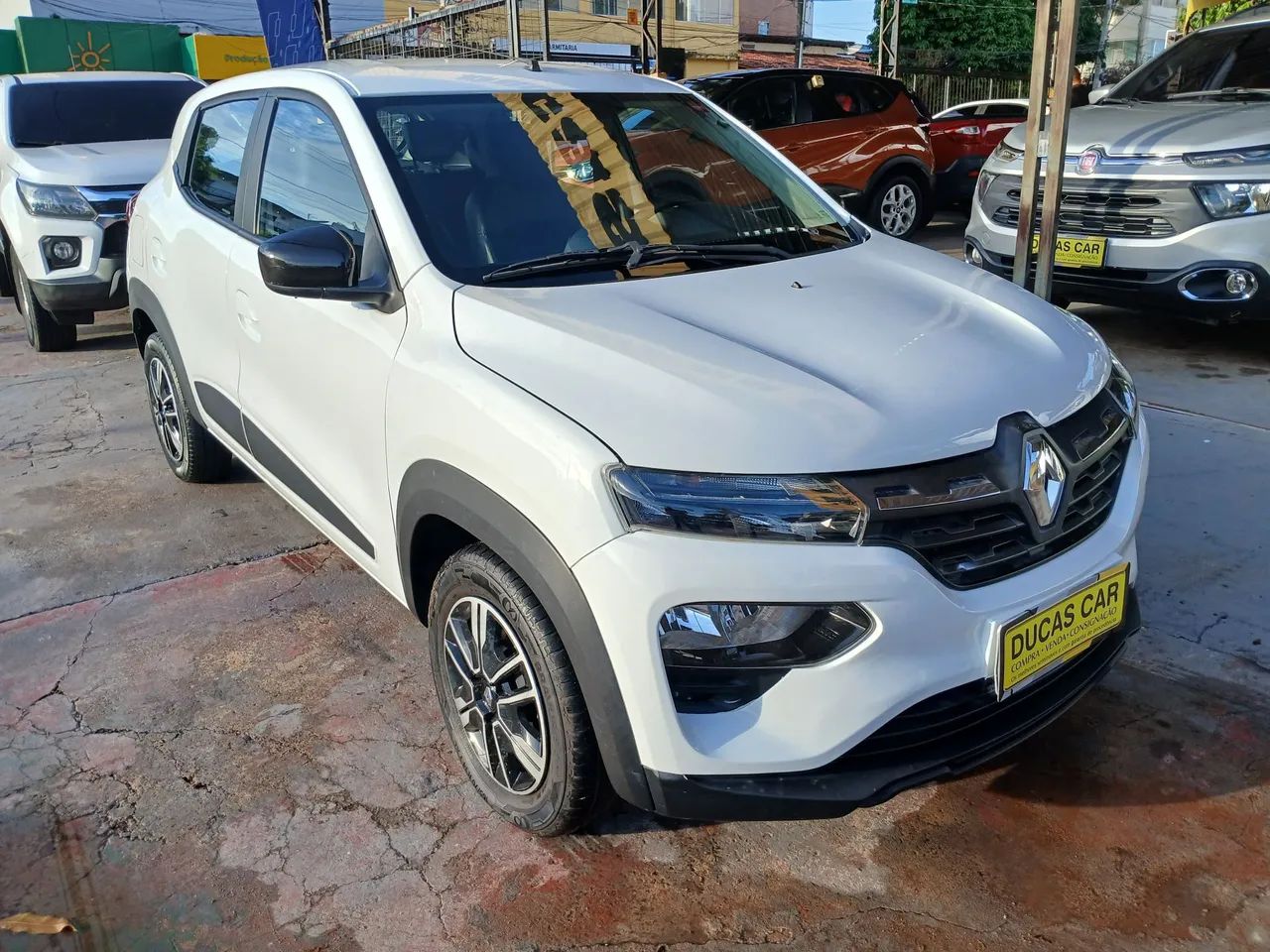 Renault Kwid Intense 1.0 Flex 12V 5P Mec. 2023 - Foto 3