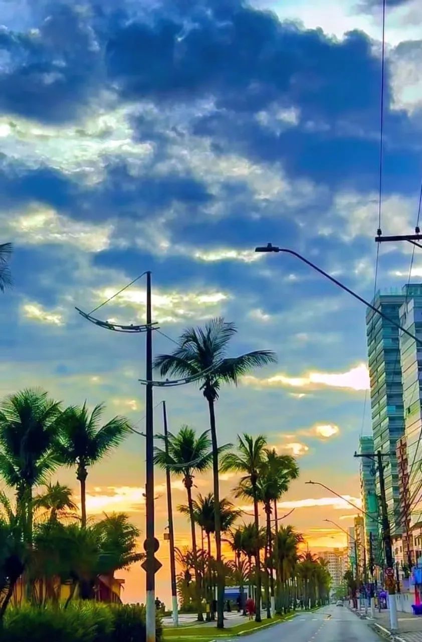 Apto em Frente a Praia na Ocian -2 quartos- 10 pessoas - Foto 3