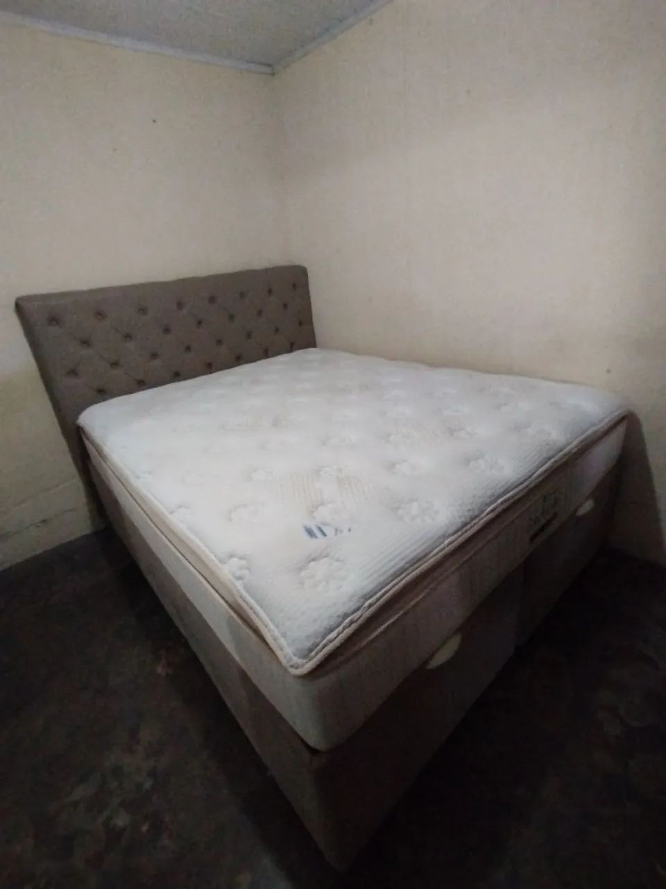 Cama Baú Queen Completa com Cabeceira + Colchão - Pouco Uso - Foto 4