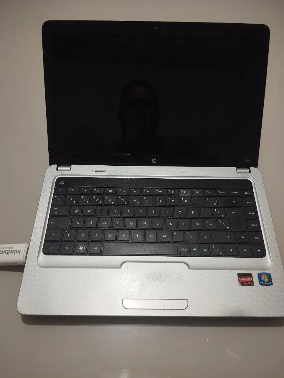 Vende-se notebook hp top