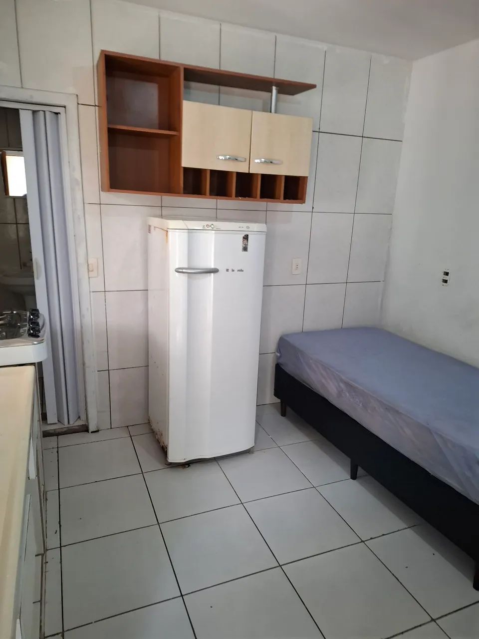 alugo uma kitnete  - Foto 5