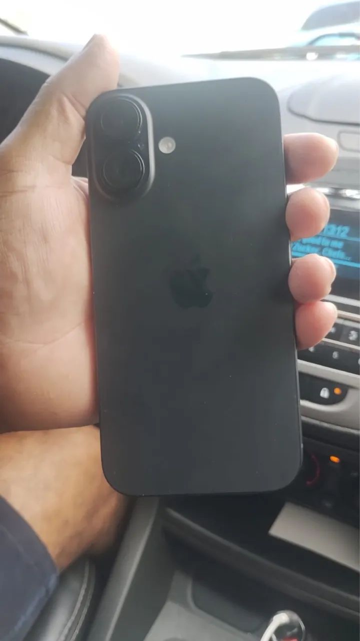 iPhone 16  256 GB novo - Foto 2