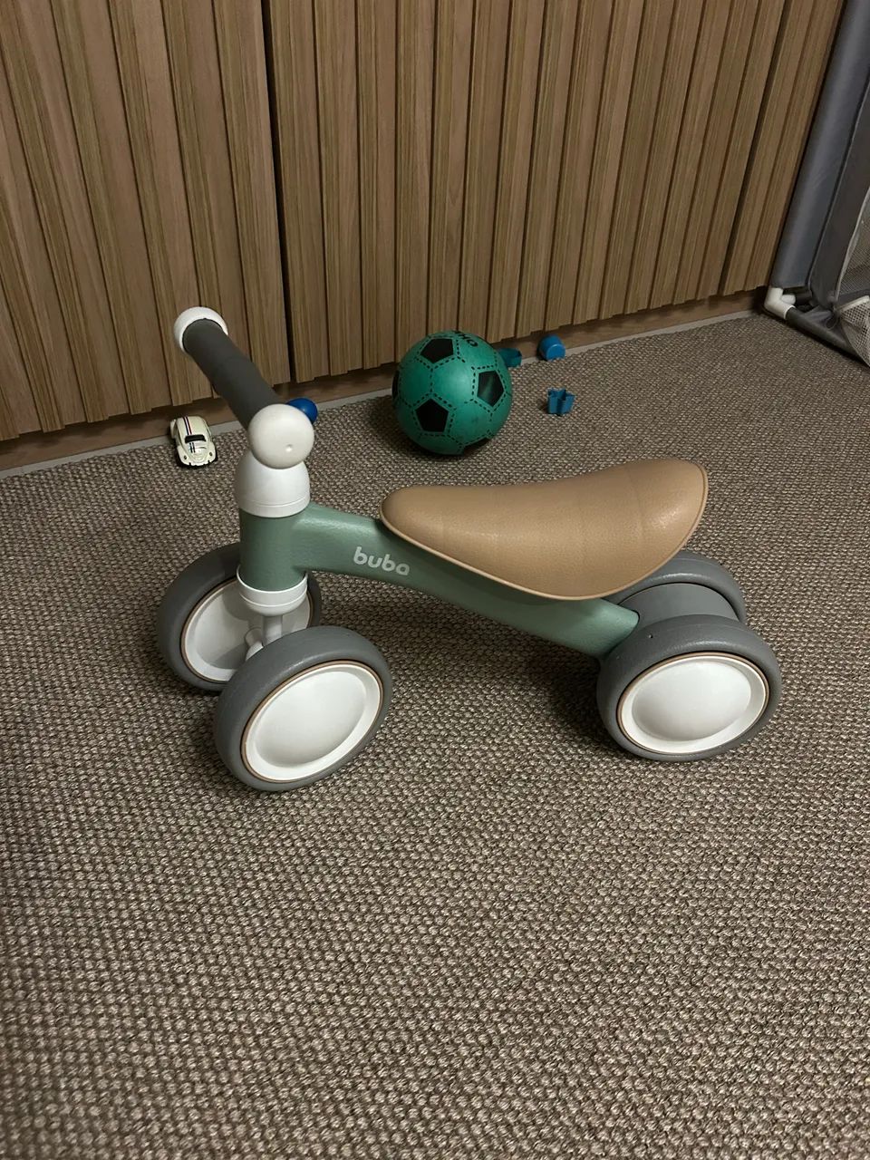 Bicicleta infantil 4 rodas - Buba
