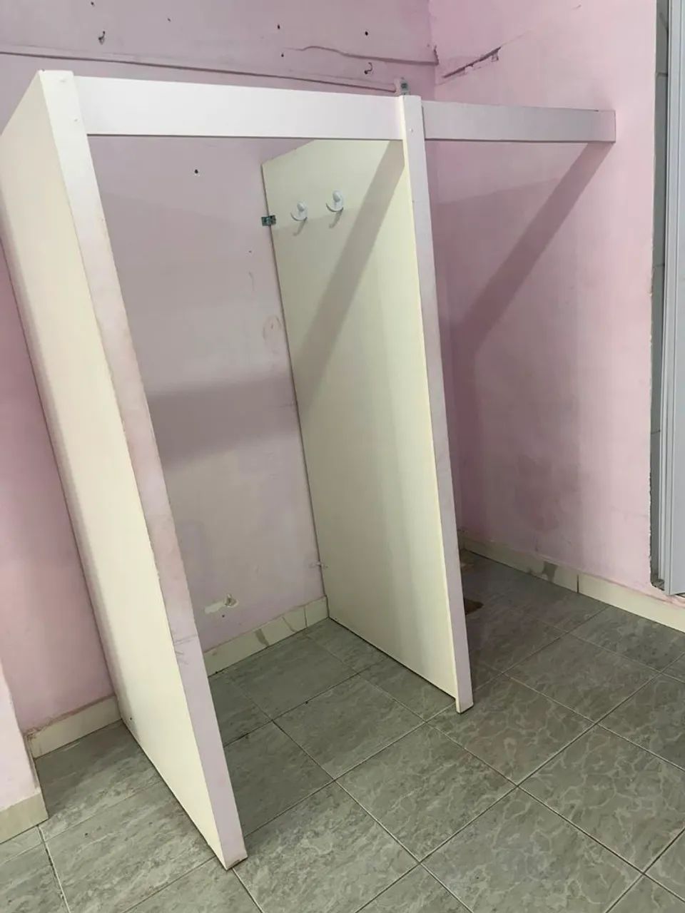 Vendo provador para loja de roupas  - Foto 2