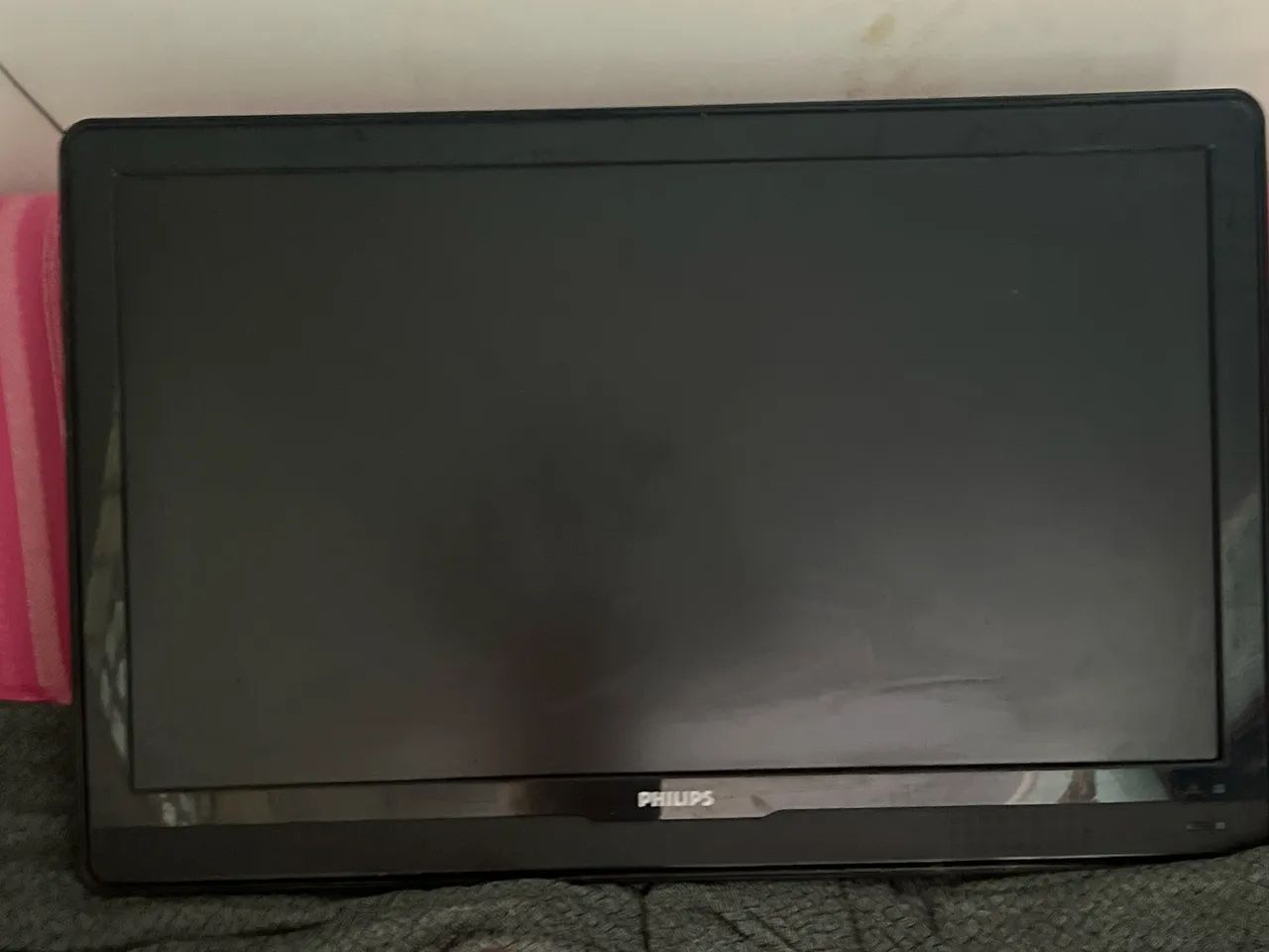 Tv Philips 42 polegadas ( parou de funcionar, não se sabe qual o problema ) - Foto 2