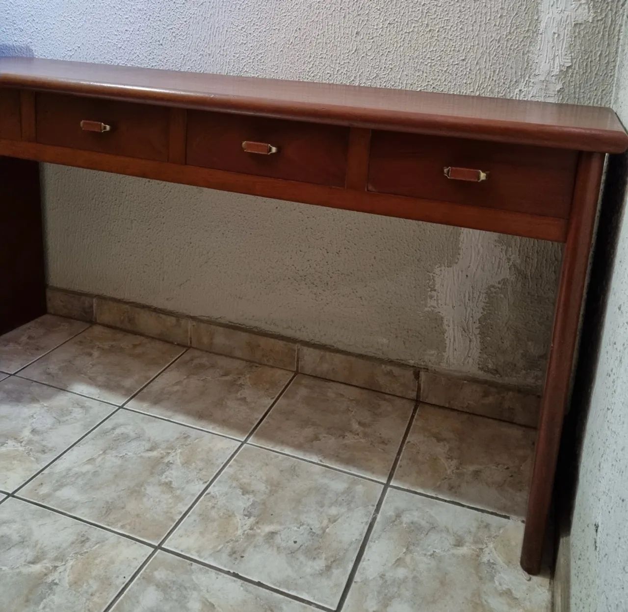 APARADOR EM MOGNO MACIÇO  - Foto 3