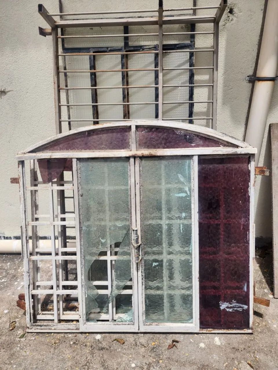 Duas Janelas de ferro