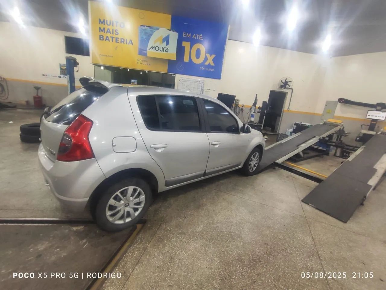Renault Sandero Expression Hi-flex 1.6 8V 5P 2010 - Foto 2