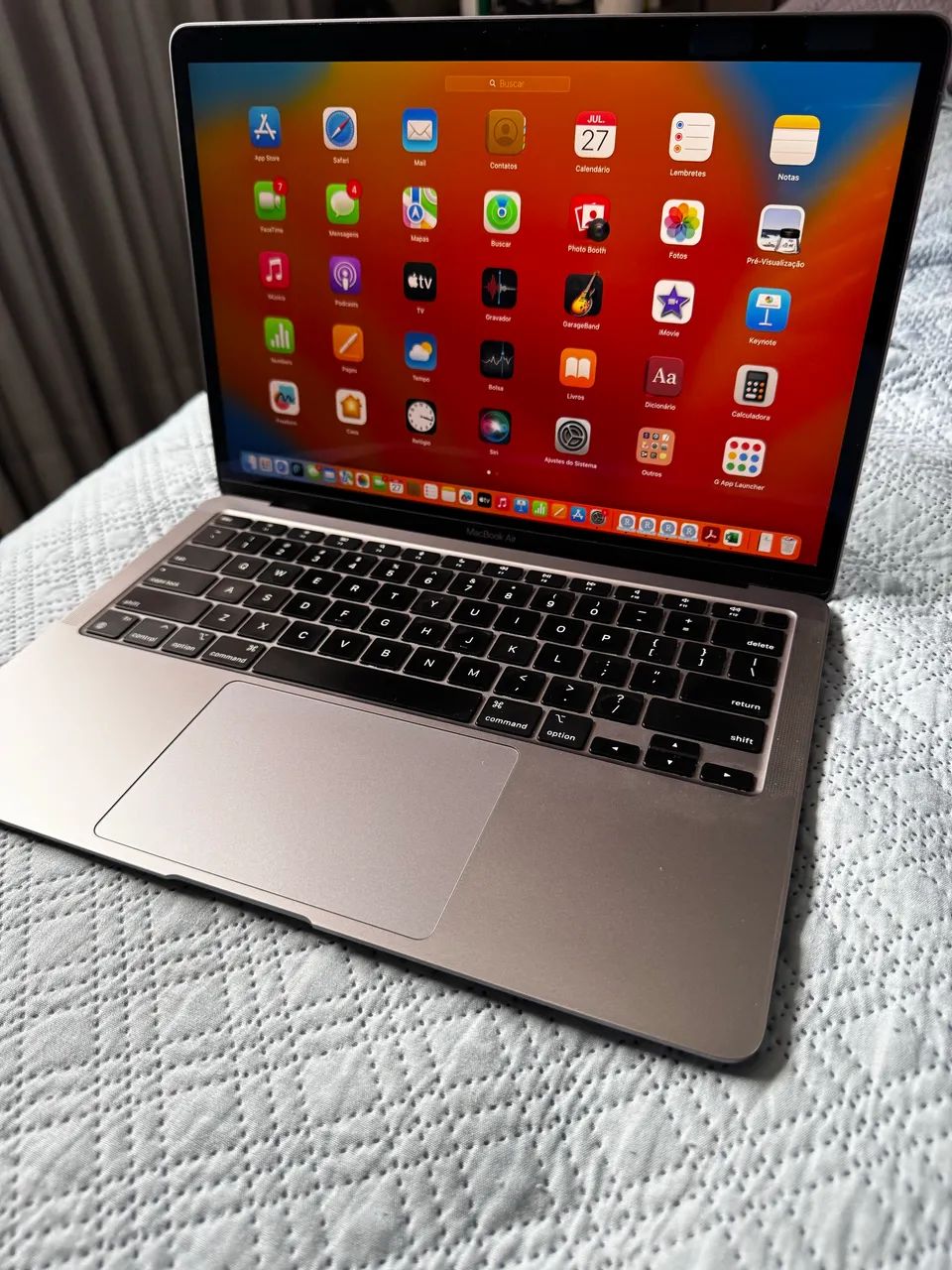 MacBook Air 8GB M1