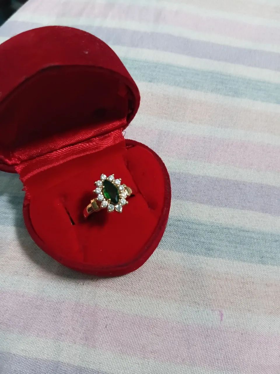 Vende anel da romonel