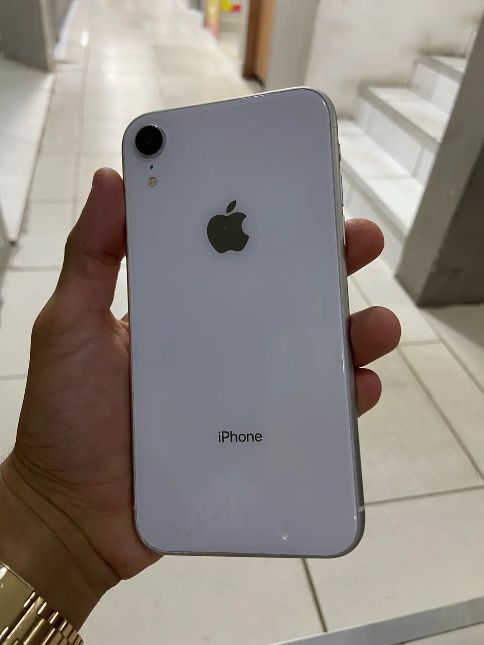 iPhone XR - Branco/128gb  - Foto 5